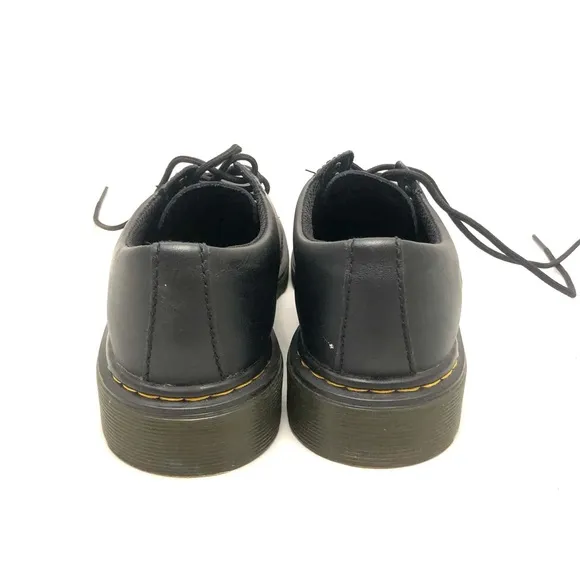 Dr. Martens Oxford Shoes sz 2