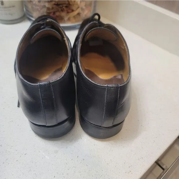 Magnanni dress shoes 10.5 B